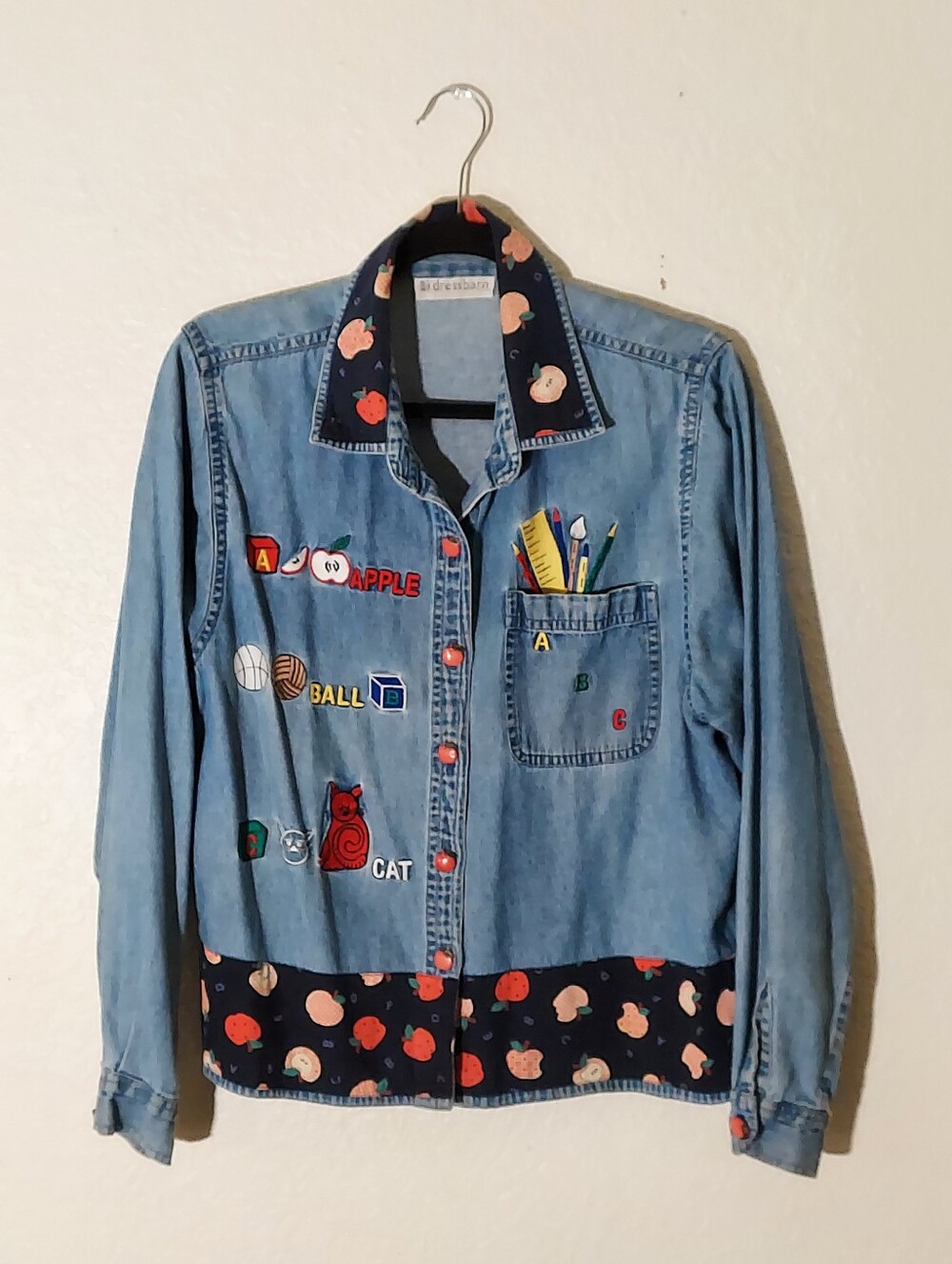 Dressbarn Vtg Blue Denim Corduroy Collared Embroidered Button Up Shirt WM Size L